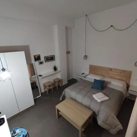 Nicole فندق مبيت وإفطار