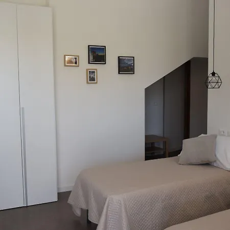 Oda ve Kahvaltı Nicole