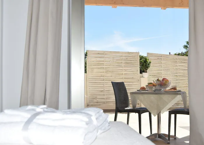 Nicole Alojamento de Acomodação e Pequeno-almoço Santa Maria Del Cedro