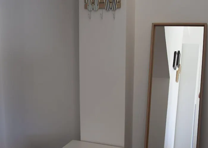 Alojamento de Acomodação e Pequeno-almoço Nicole Santa Maria Del Cedro