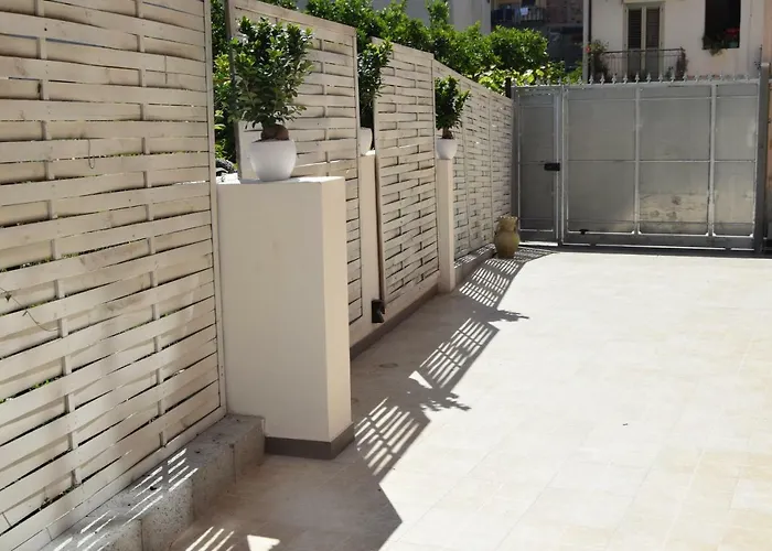 Alojamento de Acomodação e Pequeno-almoço Nicole Santa Maria Del Cedro