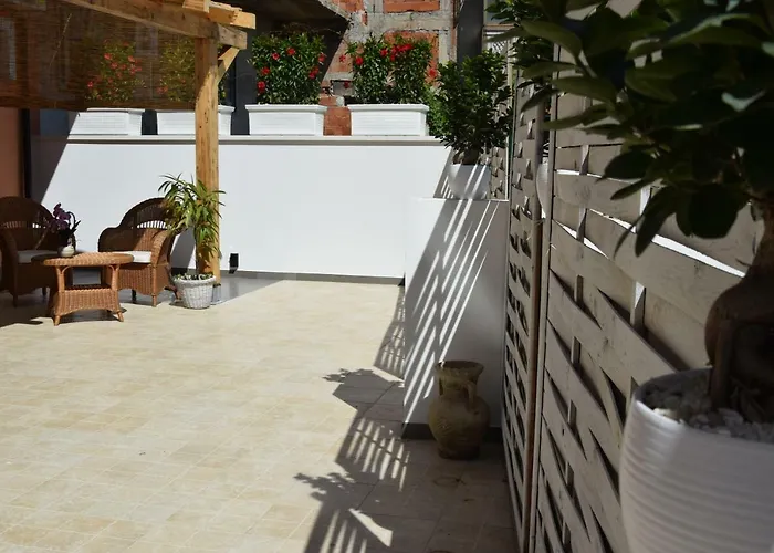 Nicole Alojamento de Acomodação e Pequeno-almoço 3*